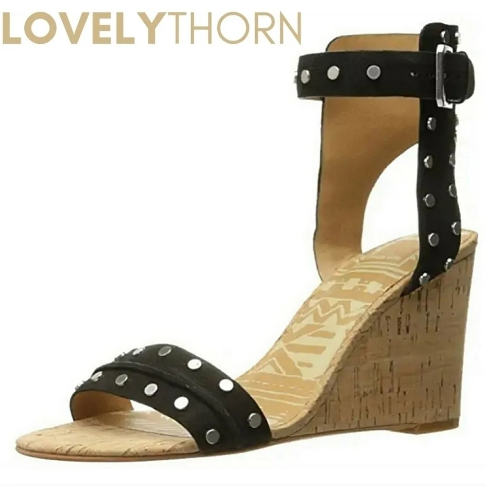 DOLCE VITA // dante nubuck studded wedge sandal